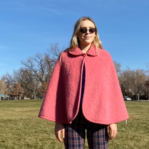 Vintage 1970s 100% Wool Pink Poncho - Picture 2 of 4